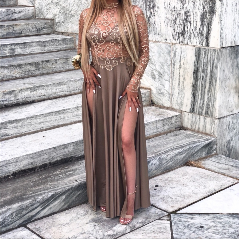 PROM DRESS